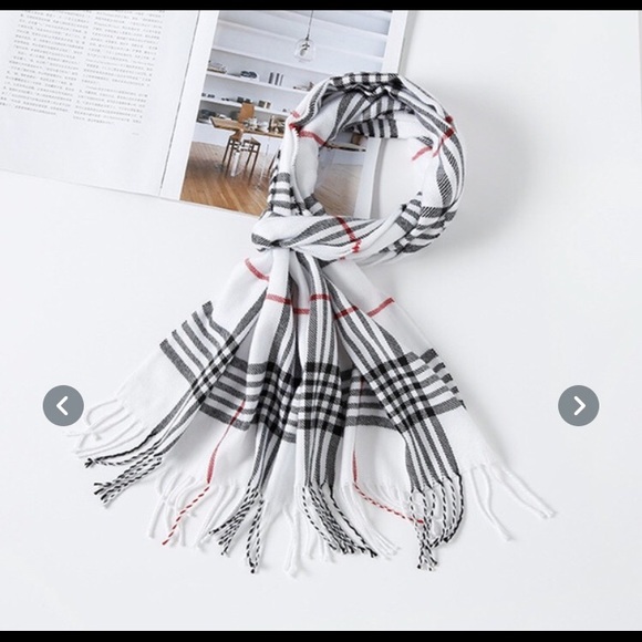 Winter scarfs - Picture 6 of 7